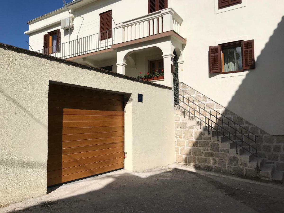 Studio Apartment Sabljic Kastela Ngoại thất bức ảnh